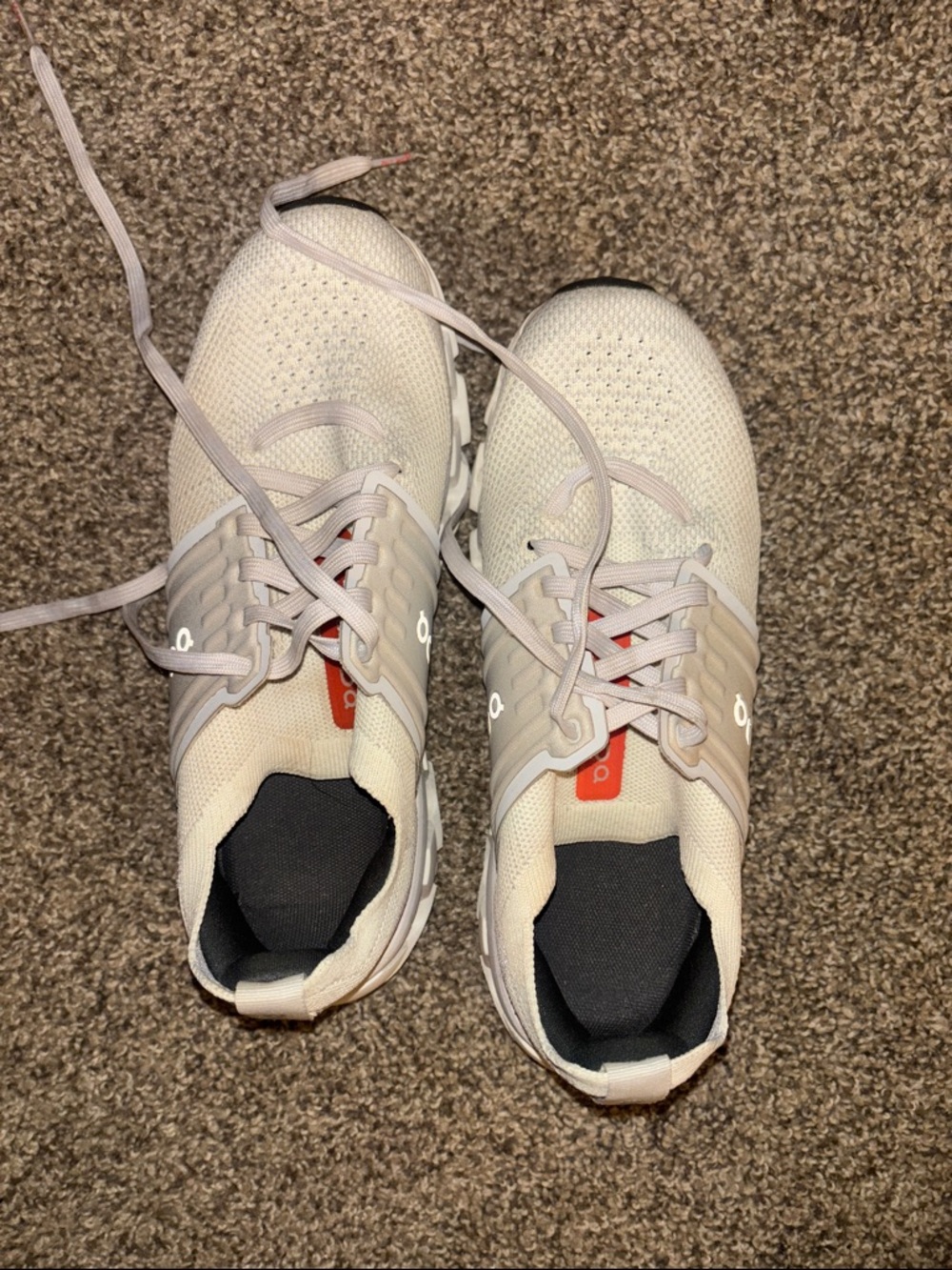 Lightweight Women's White Athletic Sneakers for Everyday Training